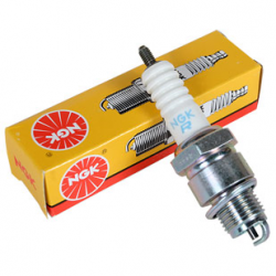 NGK, zapalovací svíčka D9EV (NR 2834) (IX27)